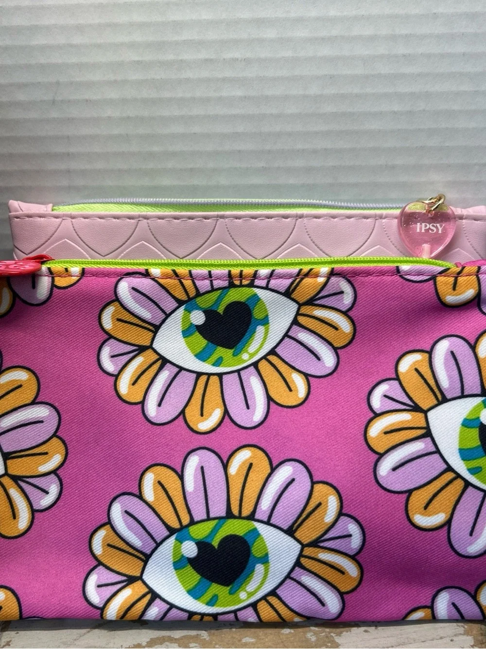 IPSY Makeup Bag Lot of 4 Cosmetic Pouches Wristlet  Travel Organizer Summer Vibe